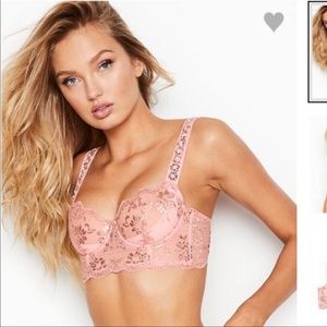 Victoria’s Secret pink lace bra